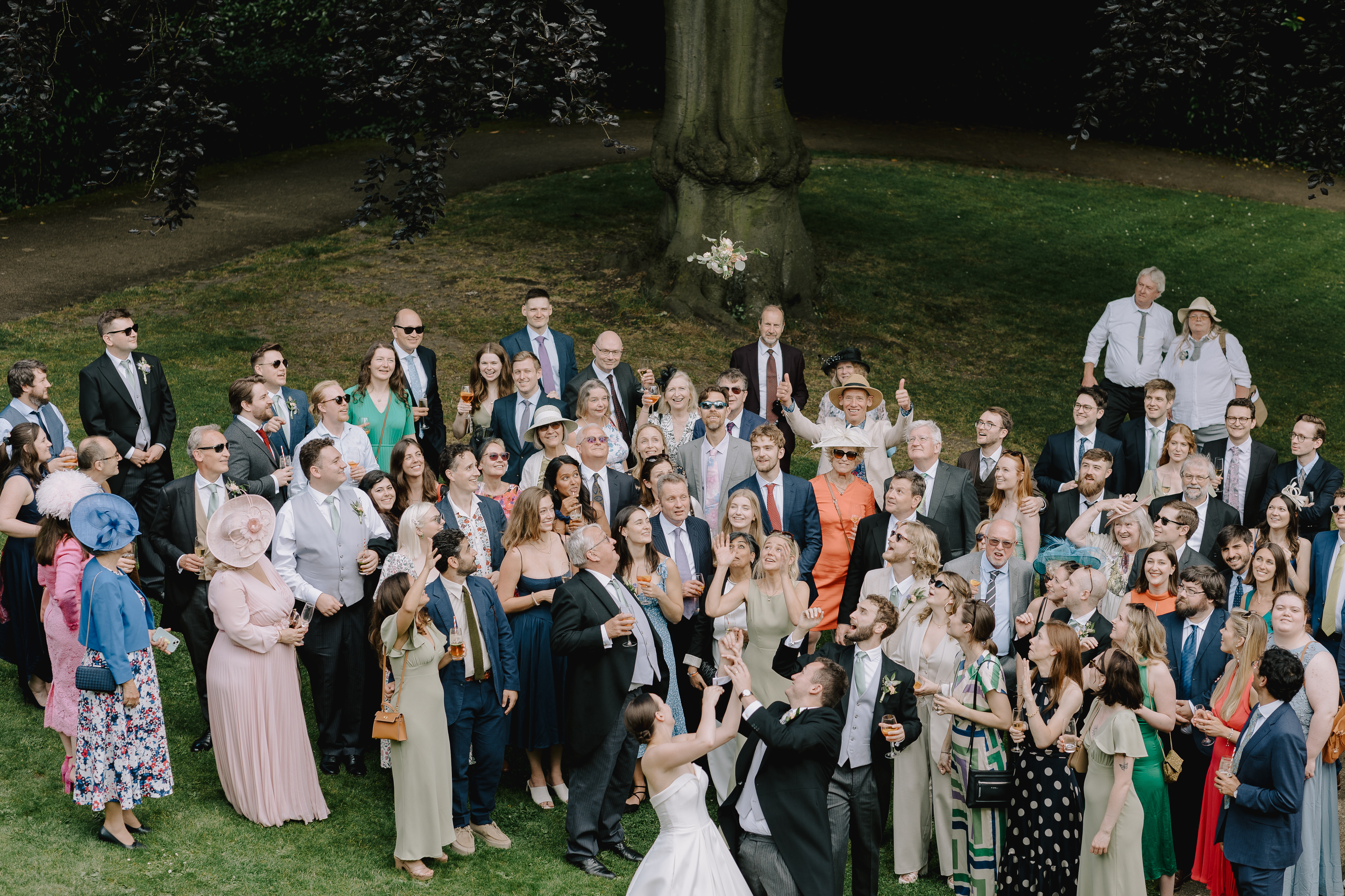 F & C bouquet toss 