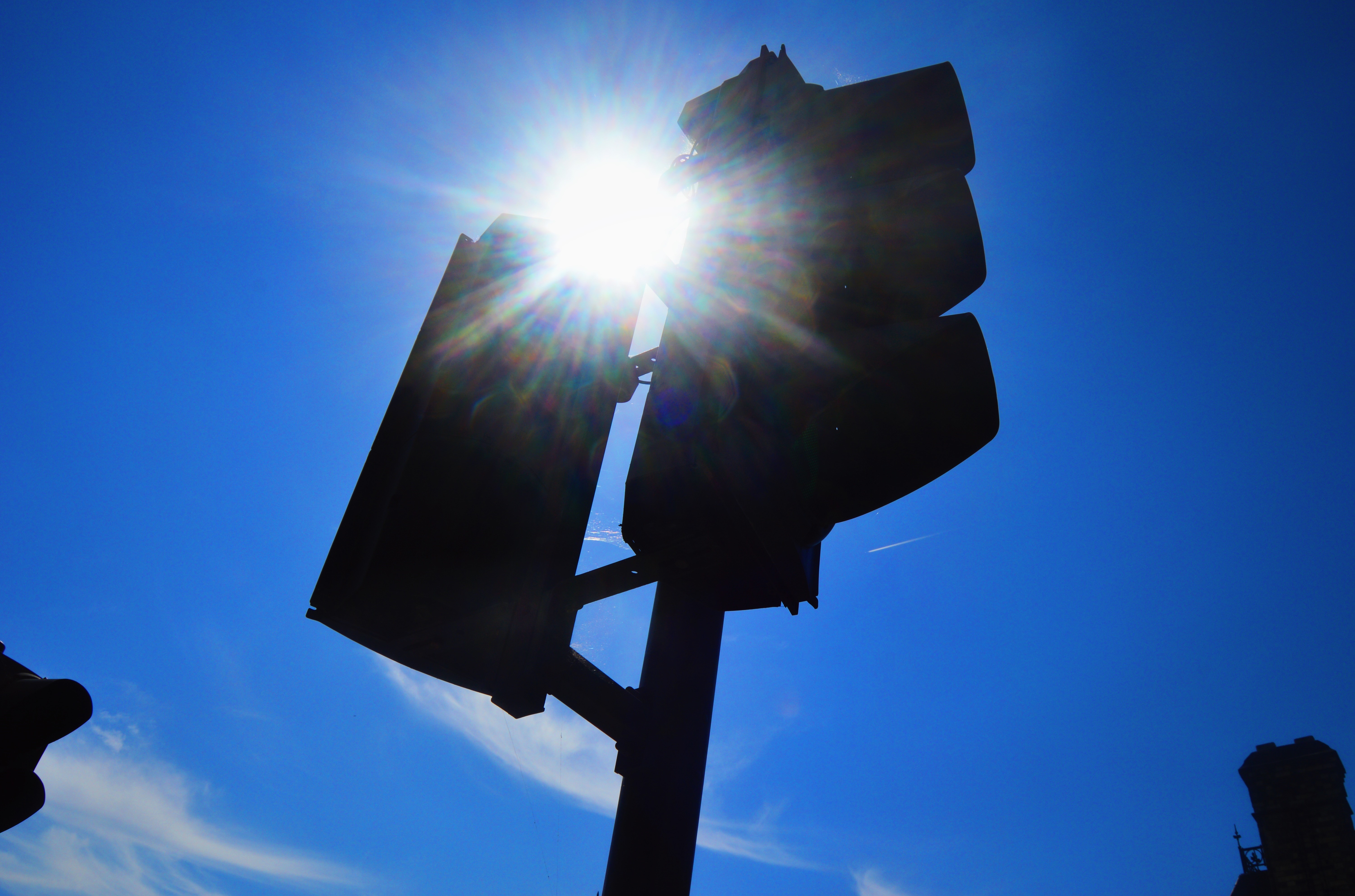 Photo of a traffic light by Lilly